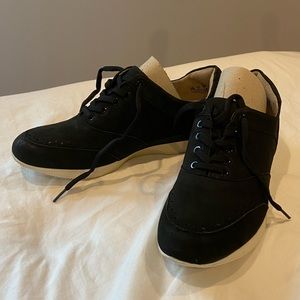 Naturalizer “Jimi 2” Comfort Women’s Sneakers